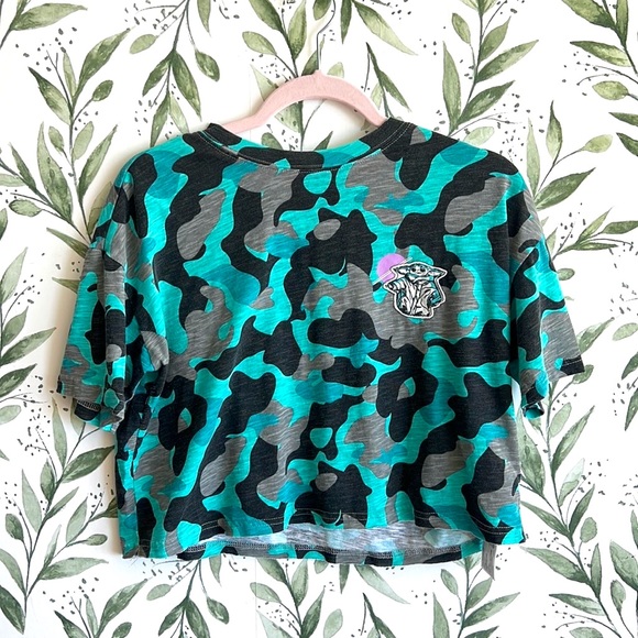 Disney Baby Yoda Crop Top Tee | Size XS - Picture 2 of 5